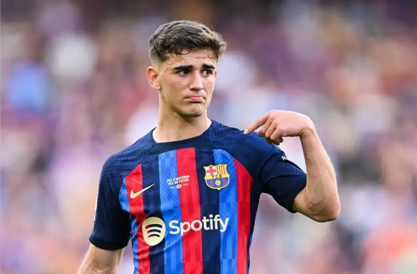 Barcelona Midfielder Gavi to Undergo Knee Surgery After Setback