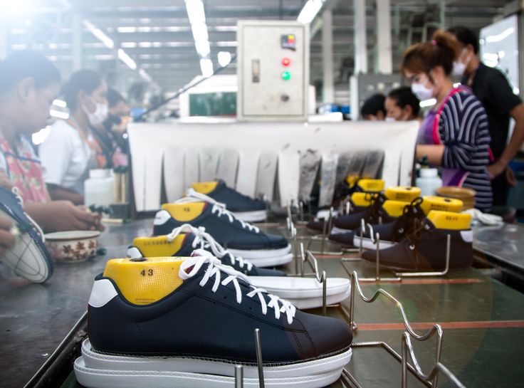 The Business of Fast Fashion Under Scrutiny